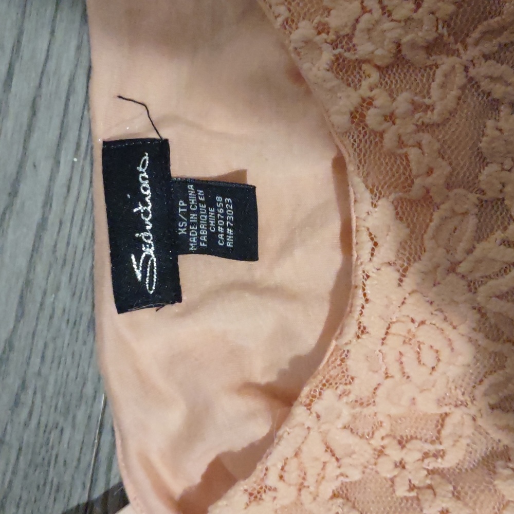 Summer top - Picture 8 of 8
